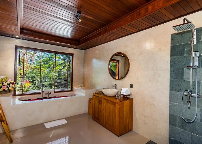 ゲストハウス Oka Sebatu By Dhananjaya Hospitality 4*